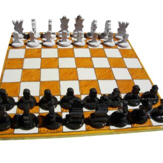 SCACCHIERA + DAMA dimensione base cm 38 di lato, 95 pezzi
